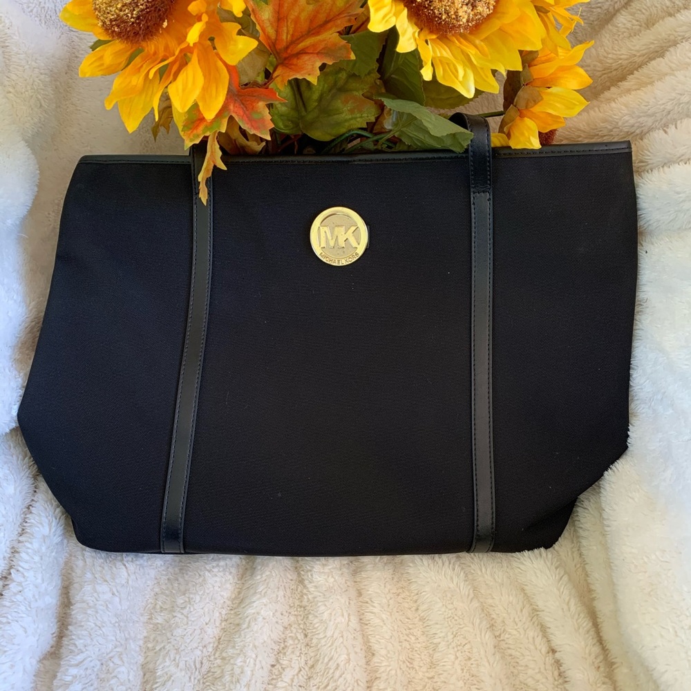 Gorgeous canvas tote